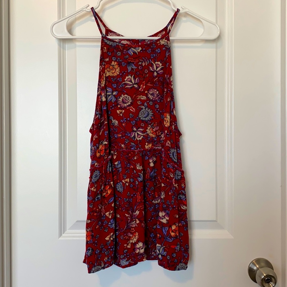 AEO American Eagle Red Floral Racerback Blouse